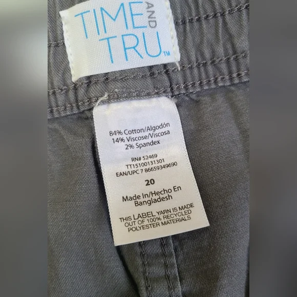 Time and Tru Womens Shorts NWT - Picture 4 of 5